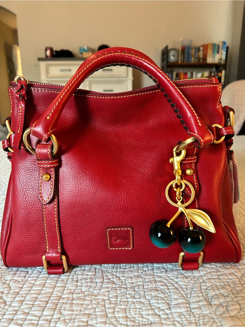 Dooney & Bourke Red Florentine Leather Satchel Handbag w/ Strap, beautiful VGUC